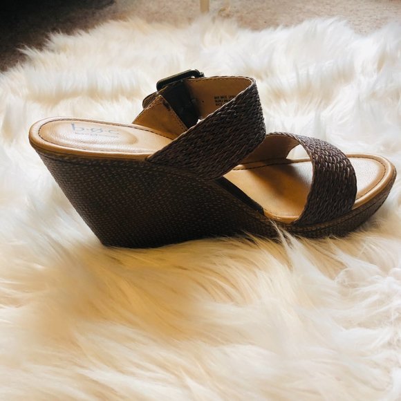 BOC Born Concept Brown Woven Wedge Sandals - Picture 5 of 10